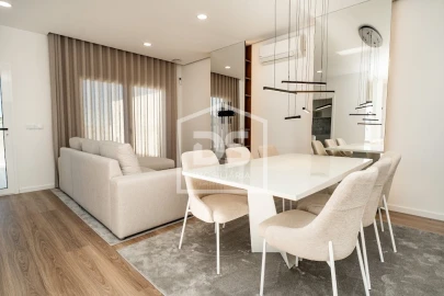 Terreno para Venda em Golpilheira