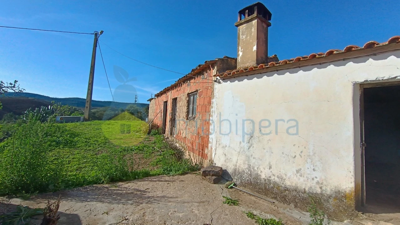 Moradia T2 para Venda em Saboia Foto 2