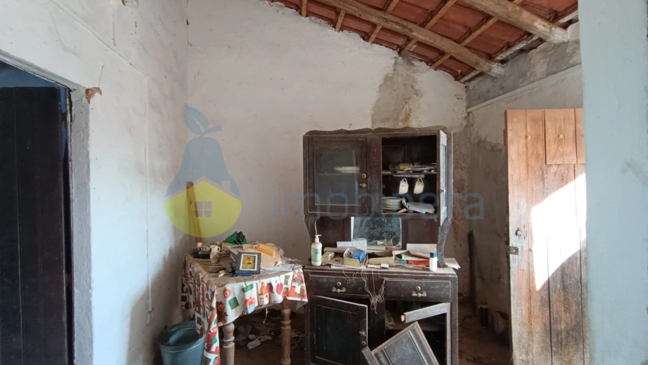 Moradia T2 para Venda em Saboia Foto 11