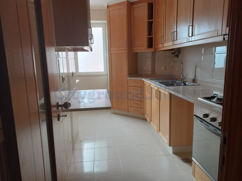 Prédio para Venda em Benfica Foto 9