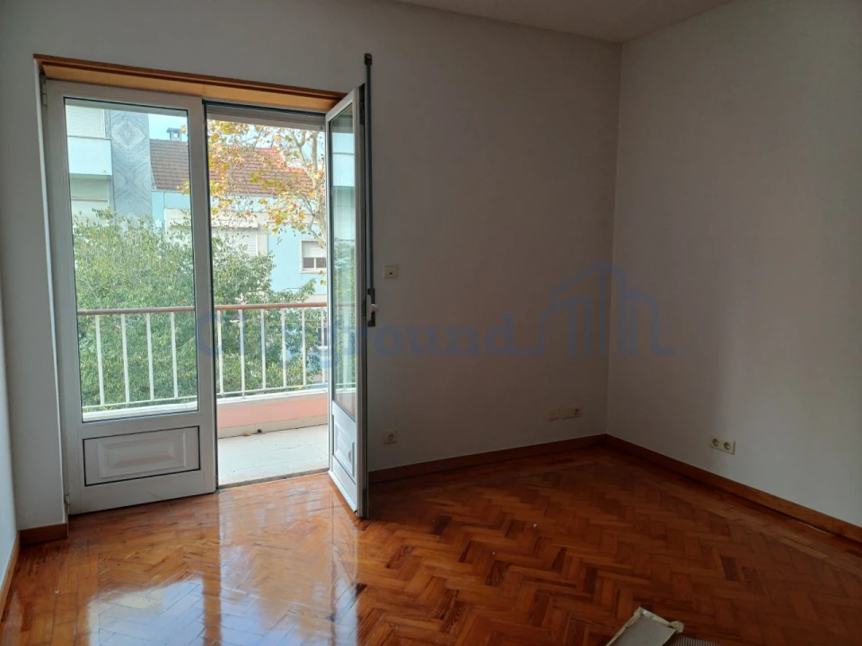 Prédio para Venda em Benfica Foto 7