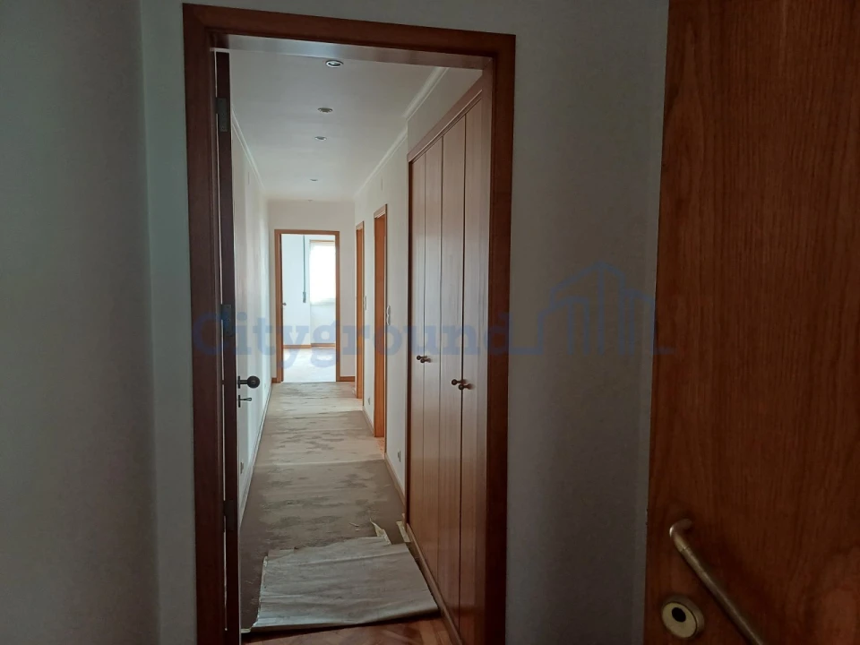 Prédio para Venda em Benfica Foto 18