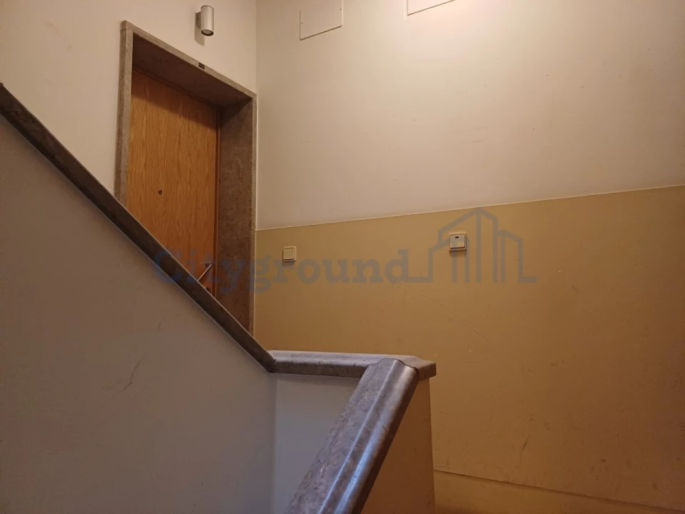 Prédio para Venda em Benfica Foto 19