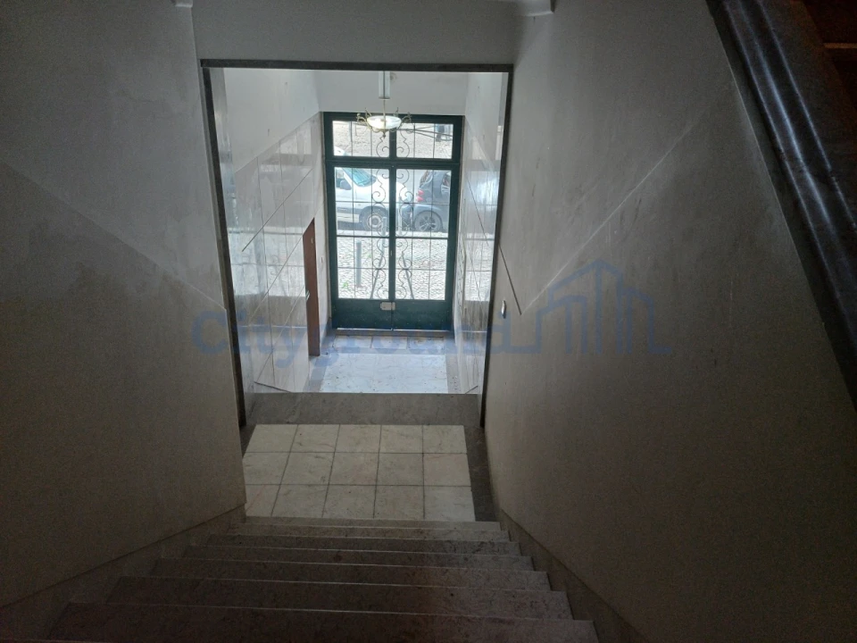 Prédio para Venda em Benfica Foto 33