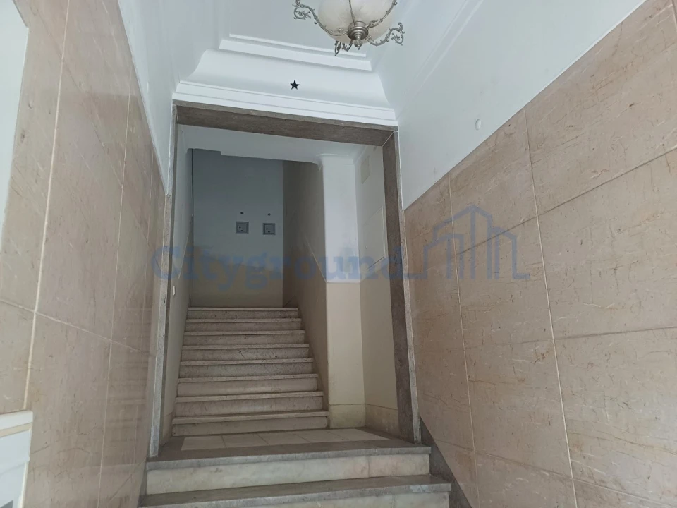 Prédio para Venda em Benfica Foto 3