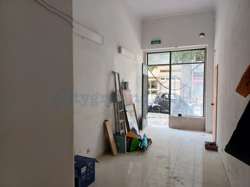 Prédio para Venda em Benfica Foto 36