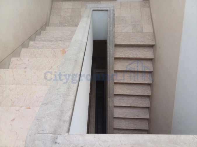 Prédio para Venda em Benfica Foto 31