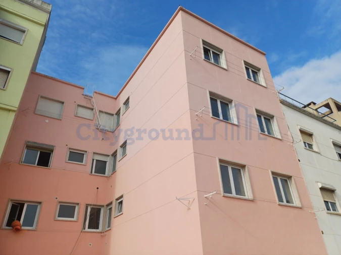 Prédio para Venda em Benfica Foto 2