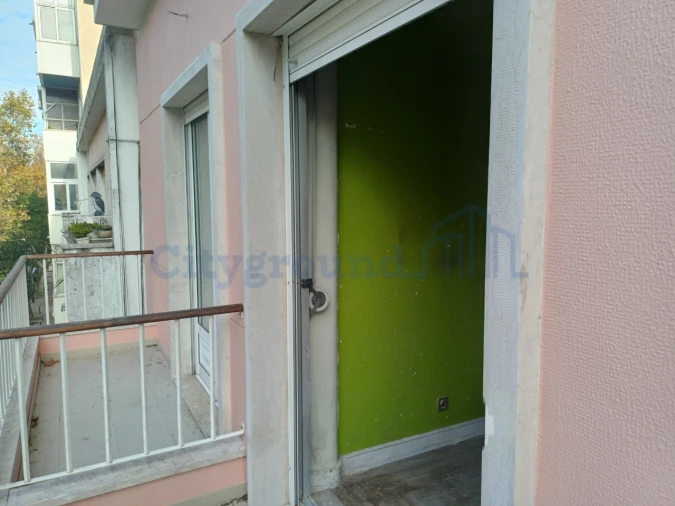 Prédio para Venda em Benfica Foto 29