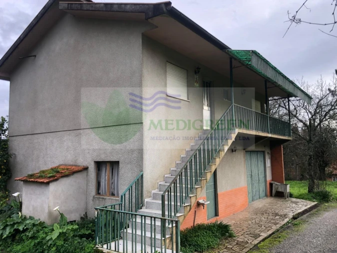 Moradia T3 para Venda em Rocas do Vouga