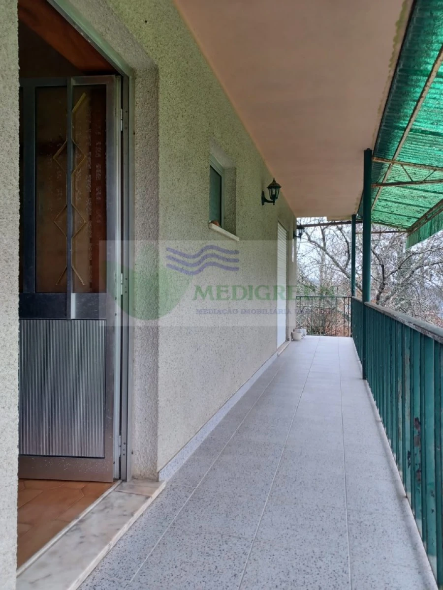 Moradia T3 para Venda em Rocas do Vouga Foto 2