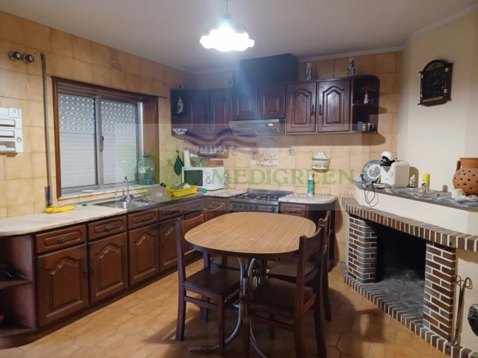 Moradia T3 para Venda em Rocas do Vouga Foto 3