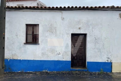 Moradia T2 para Venda em Figueira dos Cavaleiros