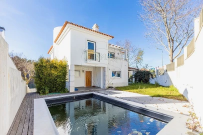 Moradia T5 para Venda em Alcabideche