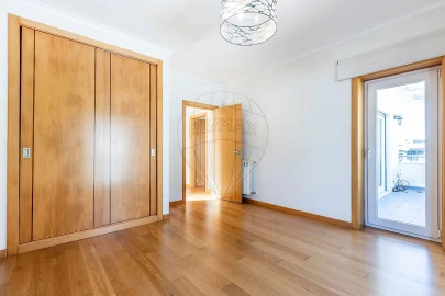 Moradia T5 para Venda em Alcabideche