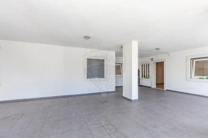Moradia T5 para Venda em Alcabideche