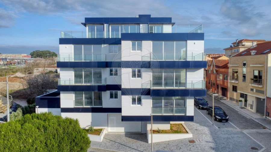 Apartamento T4 para Venda em Espinho Foto 34