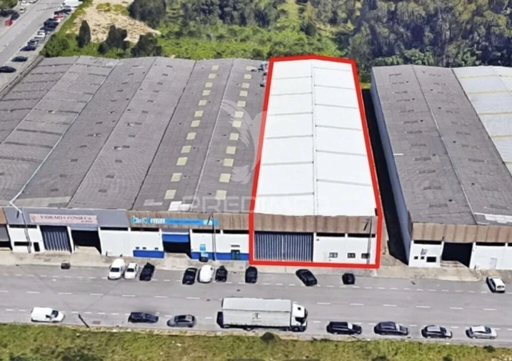 Armazém para Venda em Moreira Foto 2