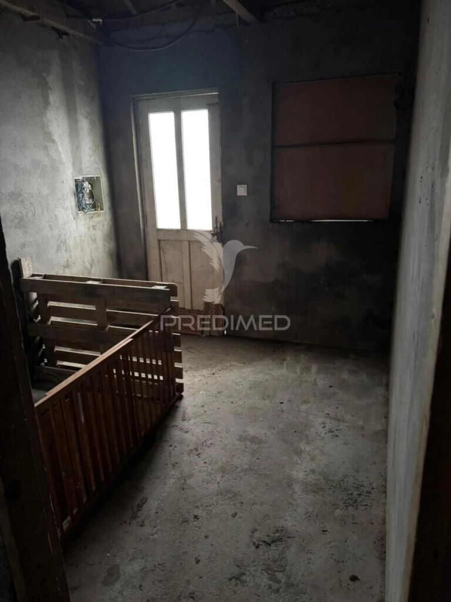 Moradia T2 para Venda em Piedade Foto 10