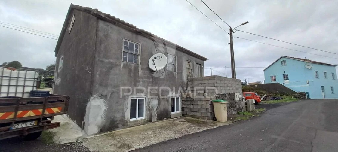 Moradia T2 para Venda em Piedade Foto 2