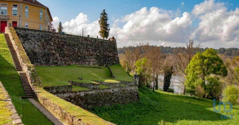 Terreno para Venda em Mazedo e Cortes Foto 8