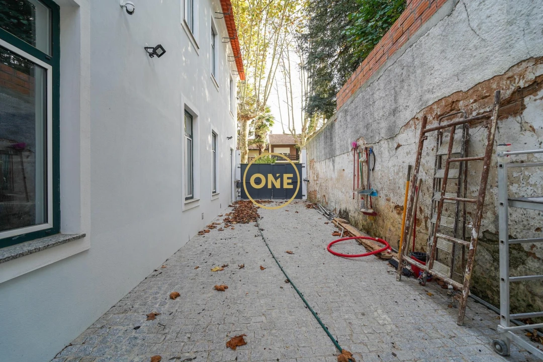 Prédio para Venda em Arcos e Mogofores Foto 3