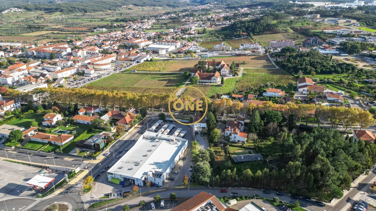 Prédio para Venda em Arcos e Mogofores Foto 7