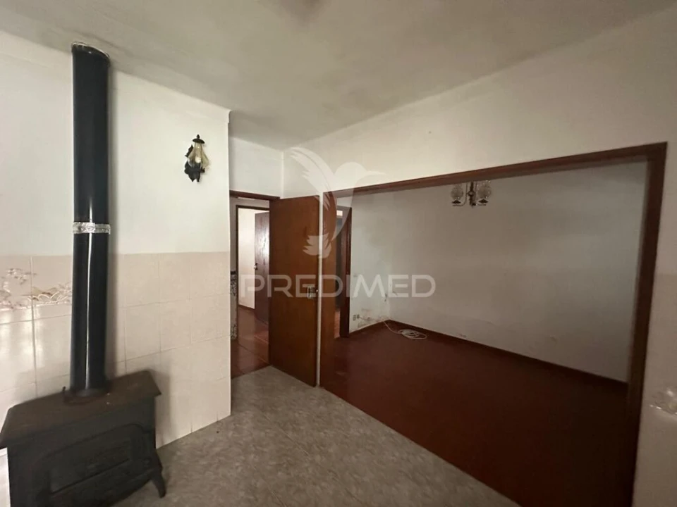 Moradia T9 para Venda em Povoa da Isenta Foto 19