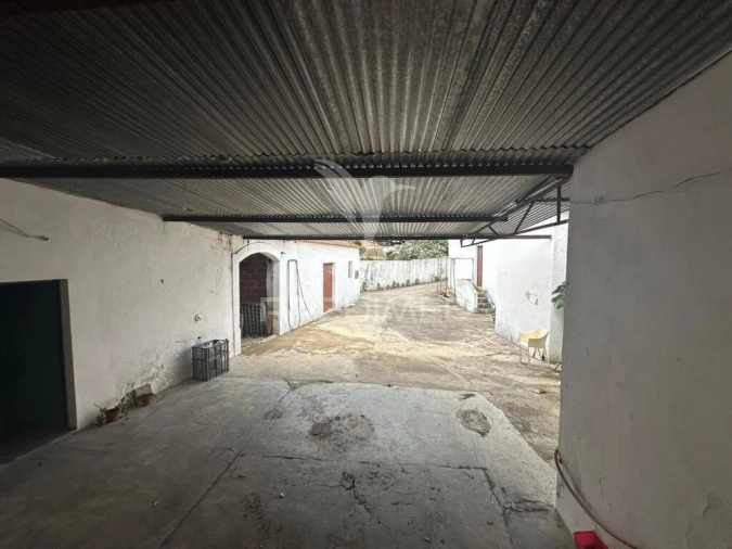 Moradia T9 para Venda em Povoa da Isenta Foto 15