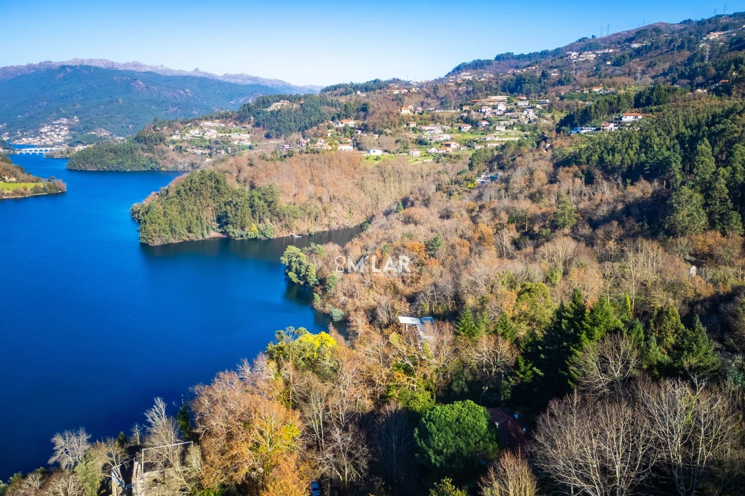 Quinta T3 para Venda em Caniçada e Soengas Foto 58