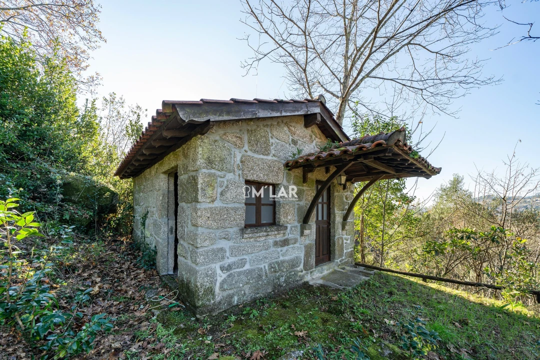 Quinta T3 para Venda em Caniçada e Soengas Foto 53