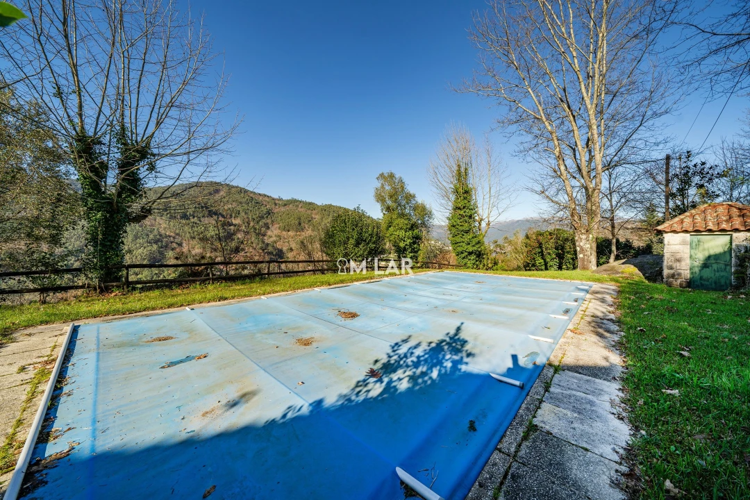 Quinta T3 para Venda em Caniçada e Soengas Foto 46