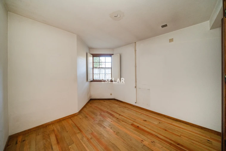 Quinta T3 para Venda em Caniçada e Soengas Foto 36