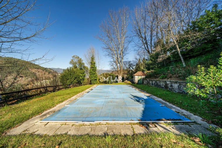 Quinta T3 para Venda em Caniçada e Soengas Foto 50