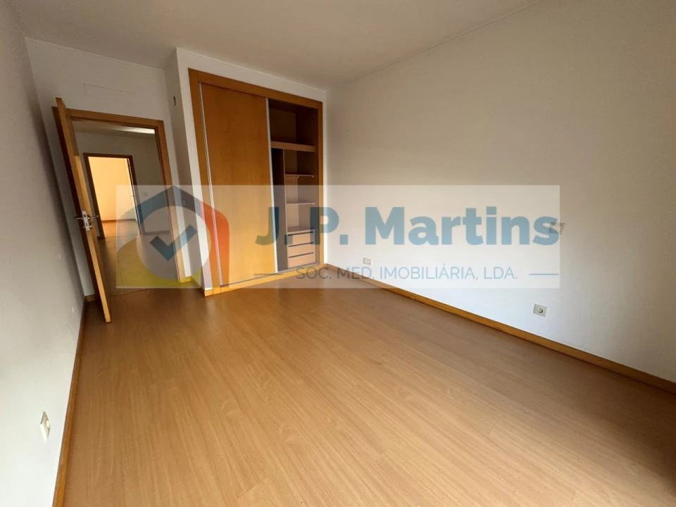 Apartamento T3 para Venda em Pinhal Novo Foto 11