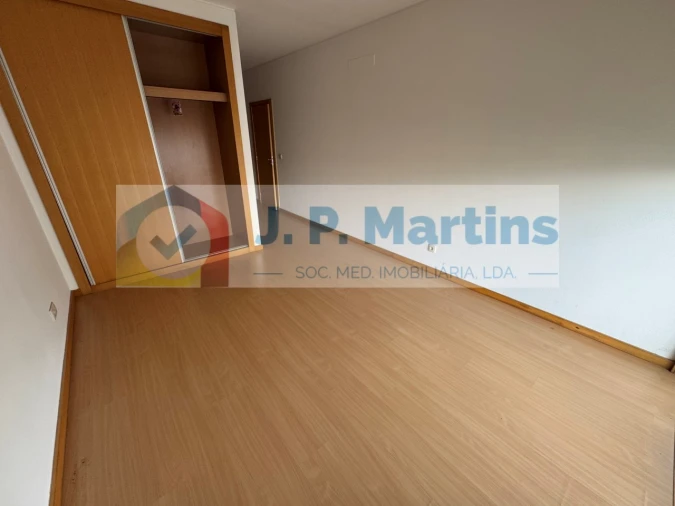 Apartamento T3 para Venda em Pinhal Novo Foto 18