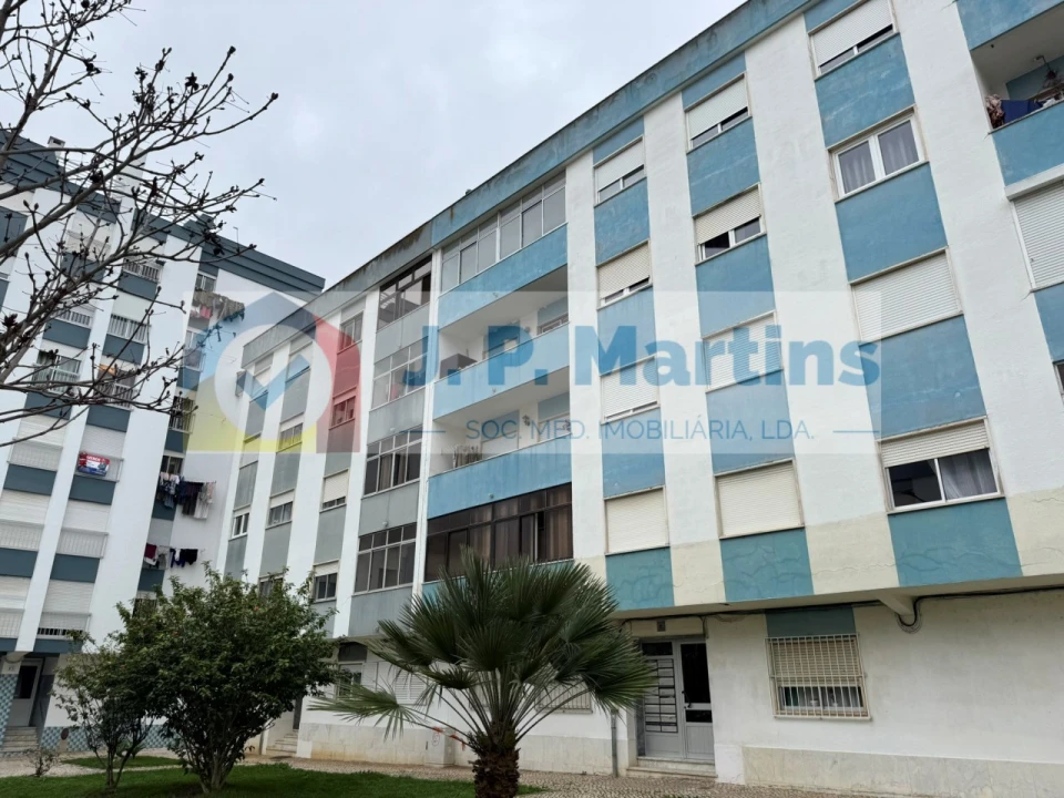 Apartamento T3 para Venda em Seixal, Arrentela e Aldeia de Paio Pires Foto 3