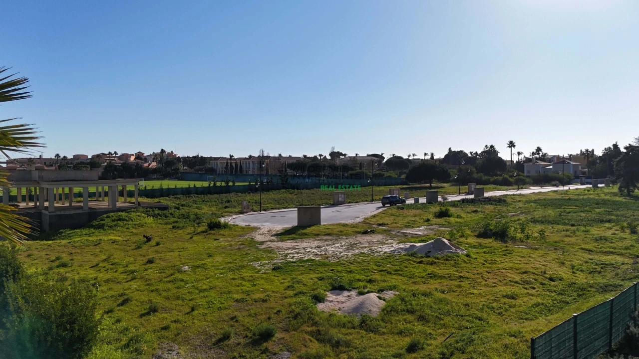 Terreno para Venda em Lagos (São Sebastião e Santa Maria) Foto 16