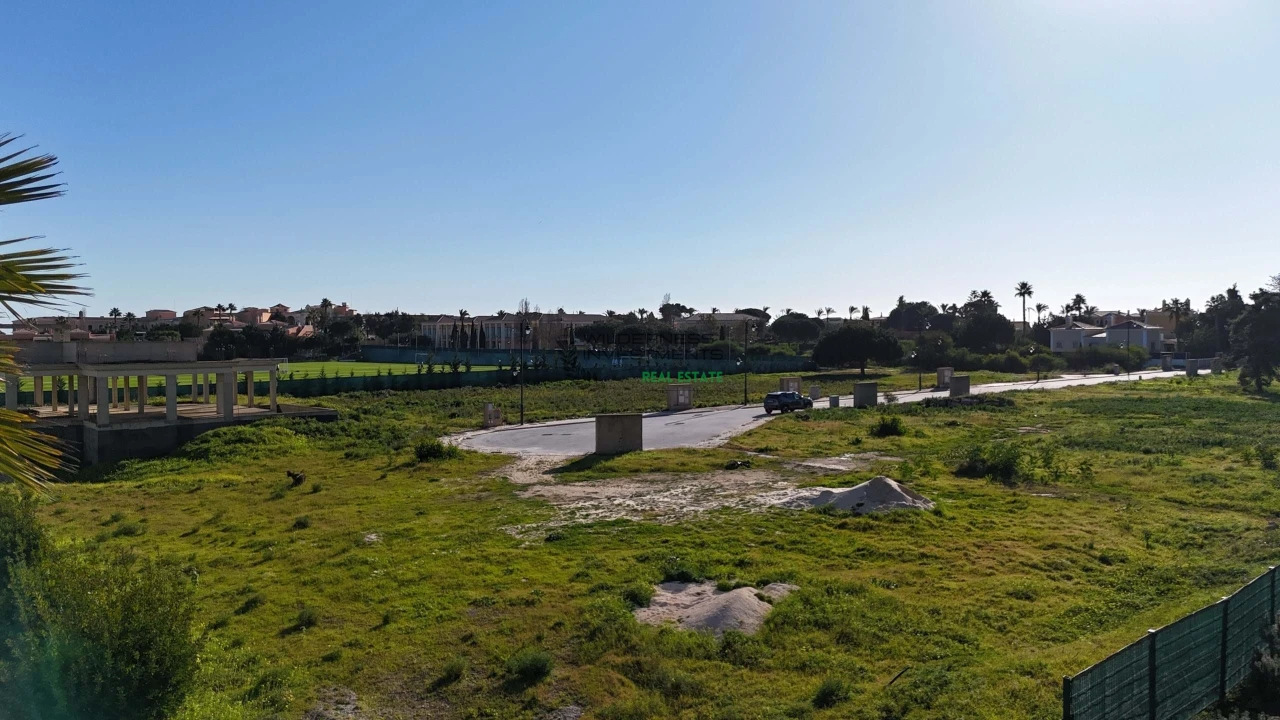 Terreno para Venda em Lagos (São Sebastião e Santa Maria) Foto 18
