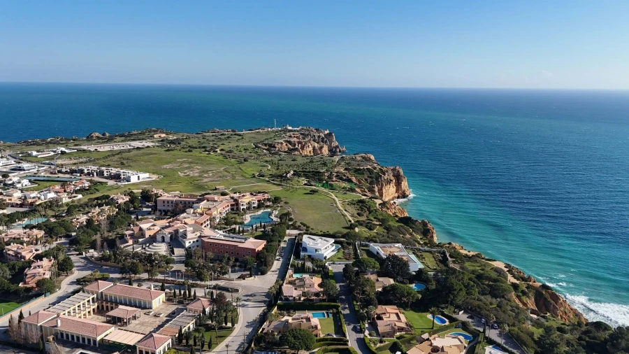 Terreno para Venda em Lagos (São Sebastião e Santa Maria)