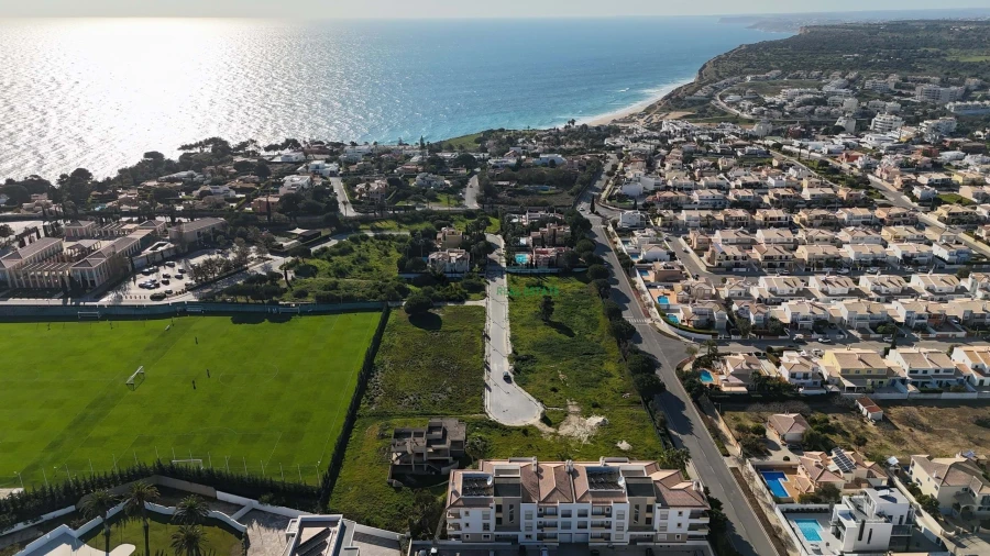 Terreno para Venda em Lagos (São Sebastião e Santa Maria) Foto 2
