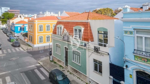Prédio para Venda em União das Freguesias de Setúbal