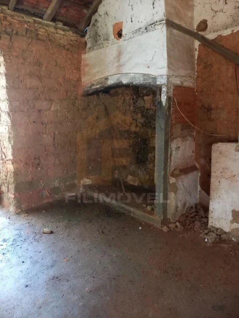 Moradia T3 para Venda em São João Baptista e Santa Maria dos Olivais