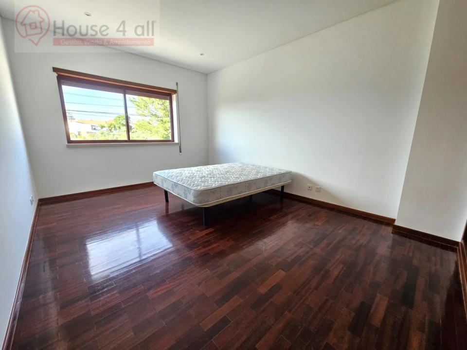 Apartamento T3 para Venda em Maiorga Foto 13