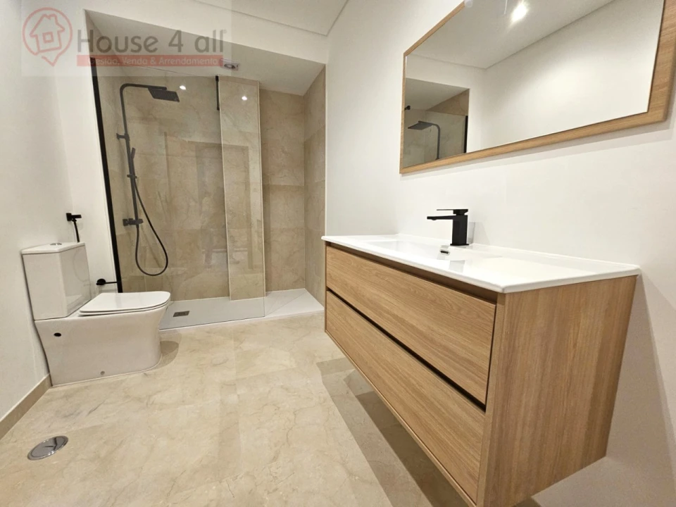 Apartamento T3 para Venda em Maiorga Foto 21