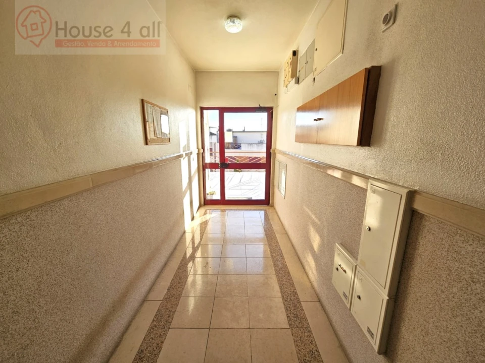 Apartamento T3 para Venda em Maiorga Foto 28