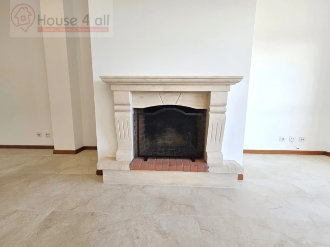 Apartamento T3 para Venda em Maiorga Foto 2