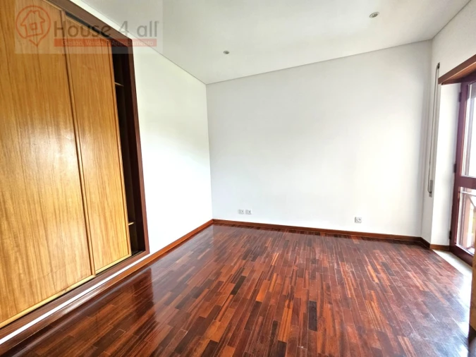 Apartamento T3 para Venda em Maiorga Foto 19