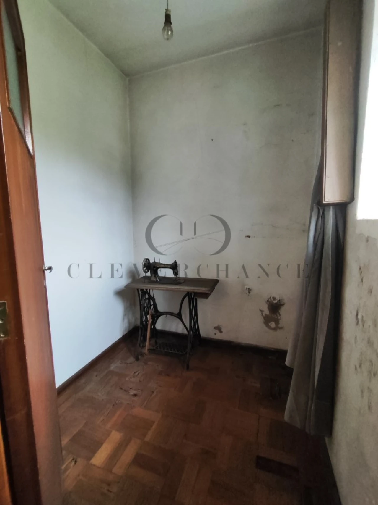 Moradia T6 para Venda em Argoncilhe Foto 40