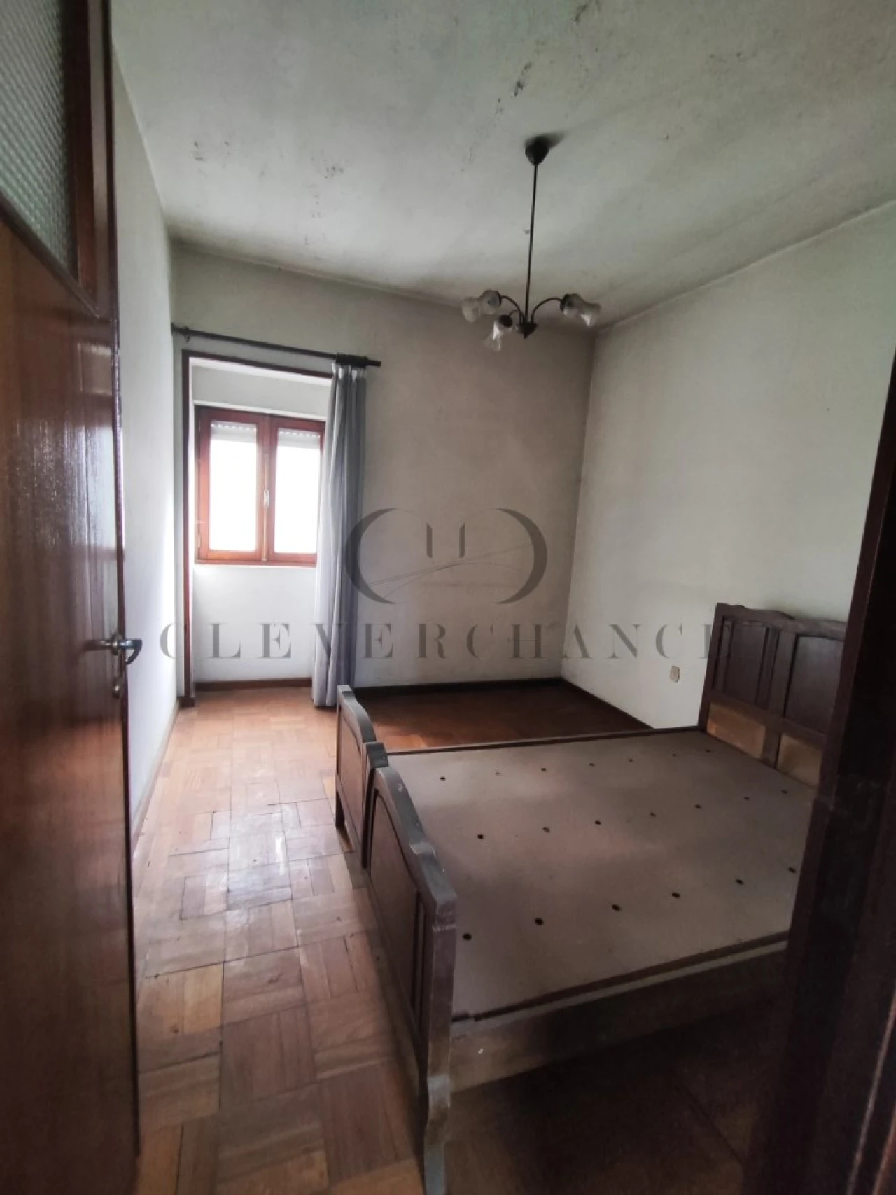 Moradia T6 para Venda em Argoncilhe Foto 41